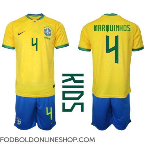 Brasilien Marquinhos #4 Hjemme Trøje Børn VM 2022 Kortærmet (+ Korte bukser)